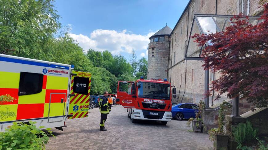 Unterstützung Rettungsdienst auf Schloss Waldeck