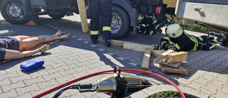 Spannende Einsatzübungen beim Feuerwehr-Zirkeltraining in Volkmarsen