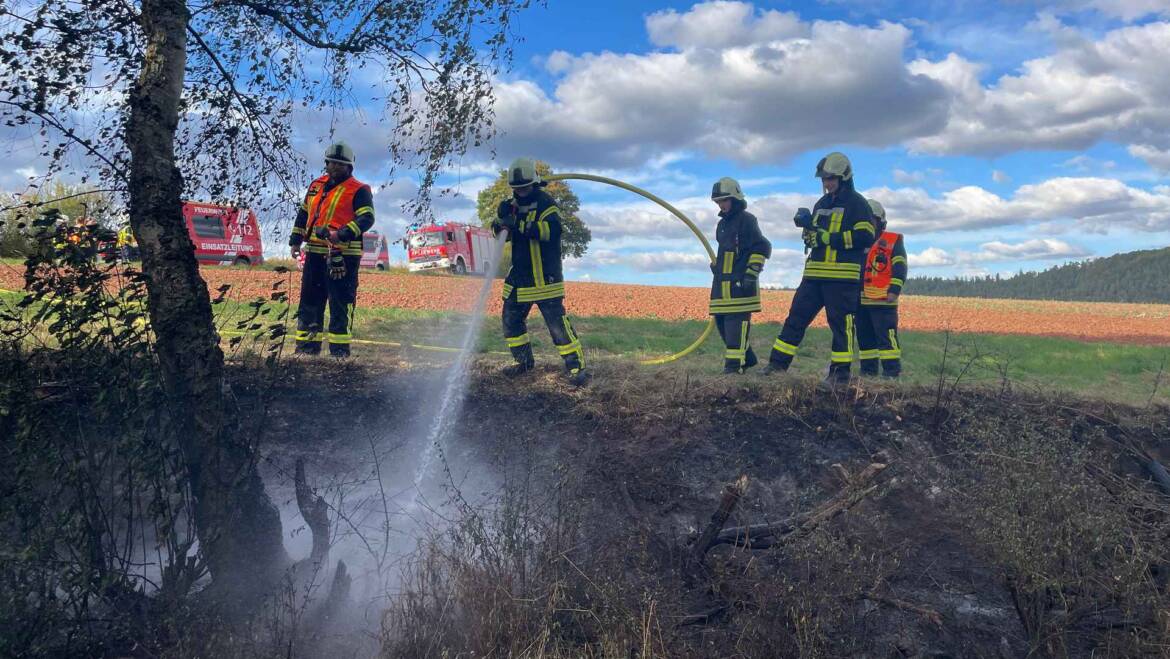 Böschungs- und Abfallbrand
