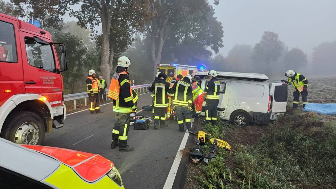 Verkehrsunfall, Person eingeschlossen