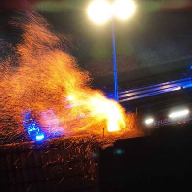 Kaminbrand, Funkenflug aus Schornstein