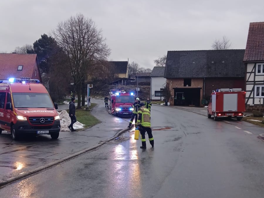 Ölspur in 2 Stadtteilen