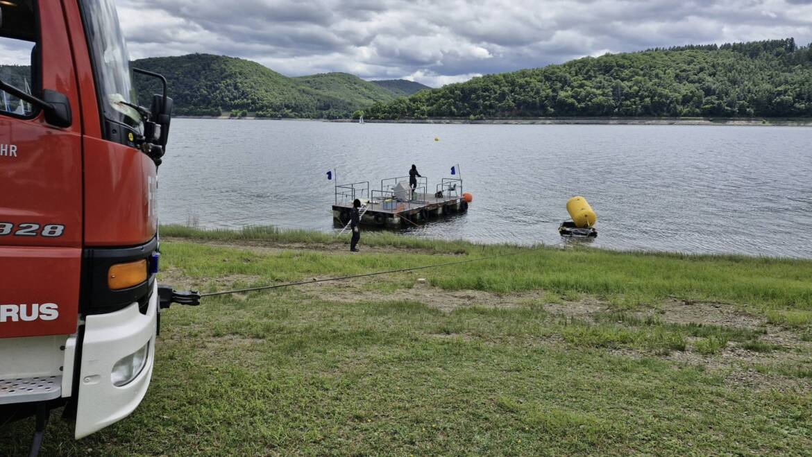 ÖL auf dem Edersee
